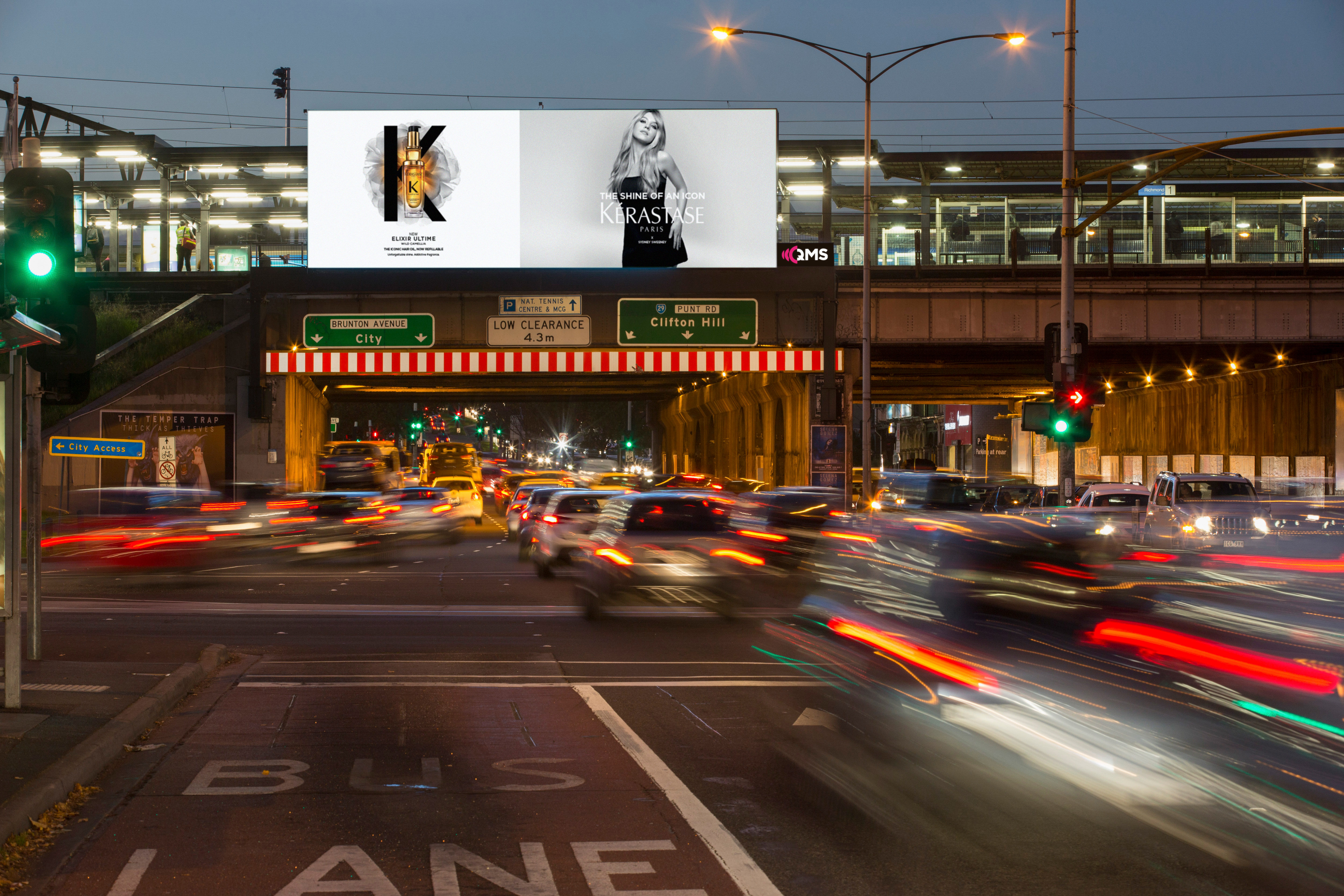 AU_QMS_CAROUSEL BILLBOARDS